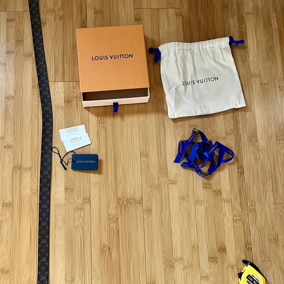 Ladies Size 32 Louis Vuitton Belt - Picture 13 of 13